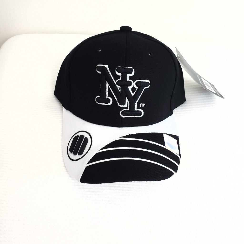 City Hunter New York Adjustable Baseball Hat